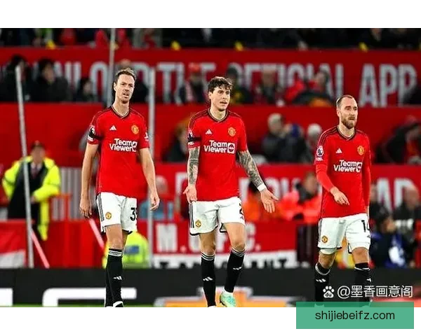 英超联赛精彩纷呈 激烈竞争引发全球球迷热议 英超联赛精彩纷呈 激烈竞争引发全球球迷热议